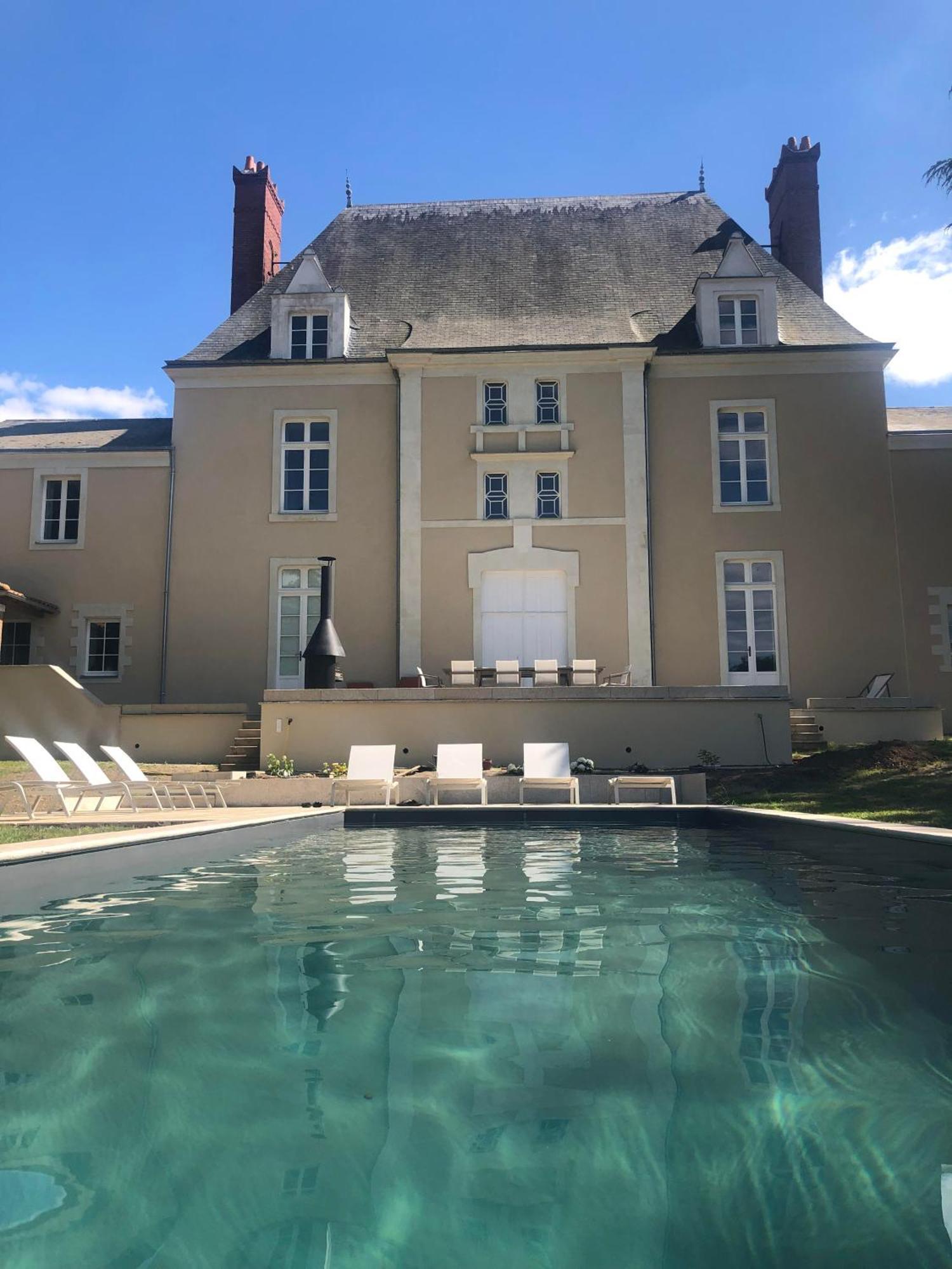 Bed and Breakfast Domaine De La Mazure La Chapelle-Basse-Mer Экстерьер фото